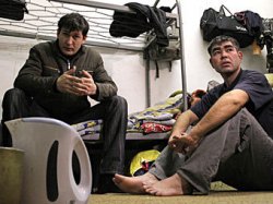 ФМС подготовила к депортации почти 300 таджиков