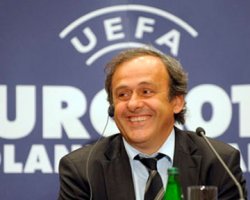 Платини: Украина готова к Евро-2012 на 95%