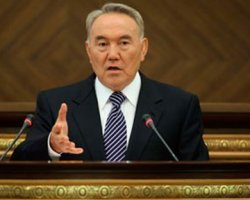 За событиями в Жанаозене видны иностранные "хвосты" - Назарбаев
