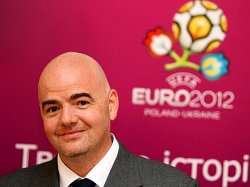 УЕФА ожидает, что Евро-2012 посетят 1,6 миллиона фанатов