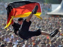 Сборная Германии вышла на второе место в рейтинге ФИФА