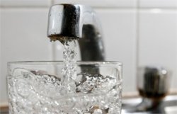 Авария на водопроводе в Хмельницком: Без воды остались 260 тысяч человек