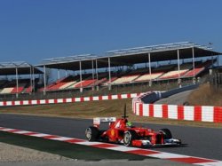 FIA запретила Ferrari и Red Bull переносить финальные тесты