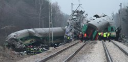 В Польше столкнулись два поезда: 15 погибших, десятки раненых