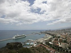 Испания разрешила добывать нефть у Канарских островов