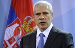 Президент Сербии официально объявил о своей отставке