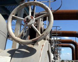Украина заинтересована в строительстве Транскаспийского газопровода - Азаров