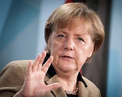 Меркель таки не приедет на групповые матчи Евро в Украине