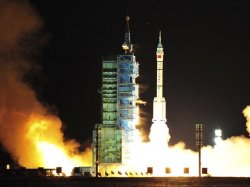 Китай запустит очередной космический корабль в середине июня