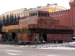 Министр культуры России предлагает похоронить Владимира Ленина