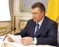 Янукович ветировал закон об "автогражданке"
