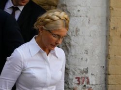 Тюремщики разрешили Коксу и Квасьневскому встретиться с Тимошенко