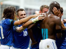 Сборная Италии обыграла Германию в полуфинале Евро-2012