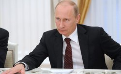 Россия не вступает в гонку вооружений, но будет совершенствовать ядерный потенциал, заявил Путин
