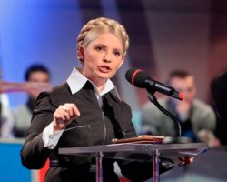 Тимошенко упорно отказывается идти в суд по ЕЭСУ