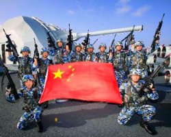 Китай направил боевые корабли к островам, которые оспаривает Япония