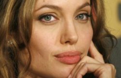 Анджелина Джоли решила завершить карьеру, - СМИ