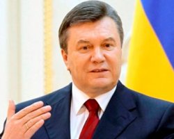 Янукович считает невозможным принятие новой Конституции на референдуме