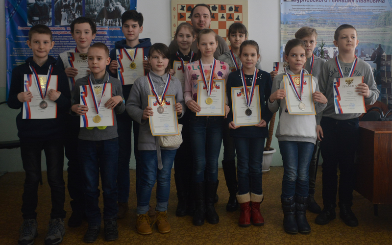В Брянской области определили лучших юных шахматистов