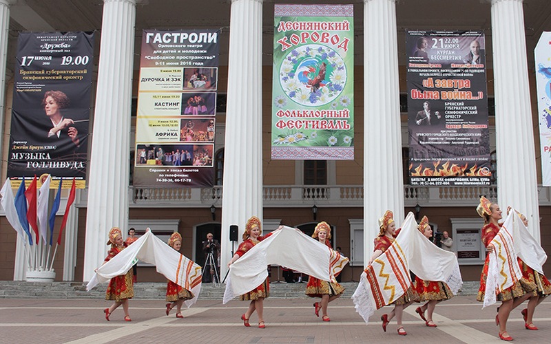 Брянские танцоры устроят батл на Театральной площади