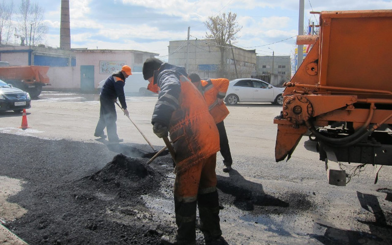 Капитальный ремонт дорог начнется в Брянске в середине апреля