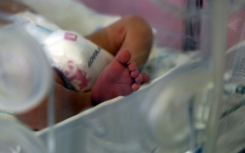 Младенческая смертность достигла исторического минимума