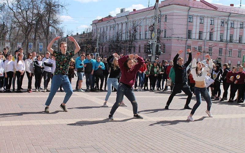 Студенты устроили в Брянске «Шумные выходные»