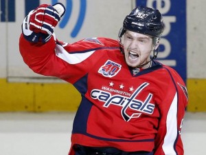 Евгений Кузнецов стал лидером бомбардиров в плей-офф в НХЛ