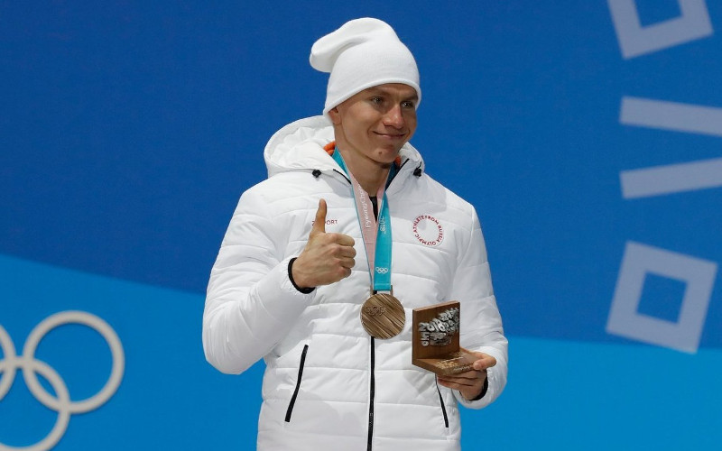 Лыжник Большунов претендует на звание «Лучший спортсмен зимних видов спорта»