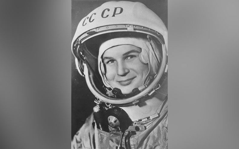 Брянский губернатор поздравил Валентину Терешкову с 55-летием ее полета в космос
