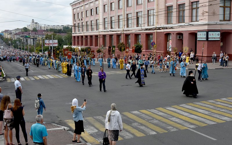 Брянец рискнул позвать хмурого блогера Виткевича на Крестный ход