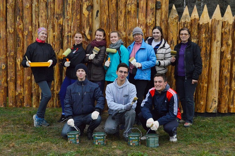 Волонтеры провели продуктивные выходные в брянском заповеднике