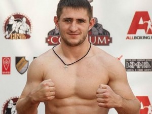 Известный боец MMA Евгений Гонтарев был задержан СОБРом в Москве