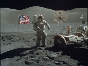 Рогозин пообещал проверить, были ли американцы на Луне