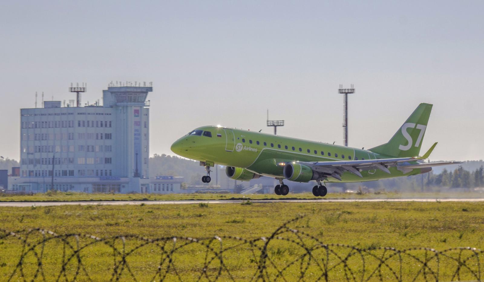 Самолеты Брянск – Санкт-Петербург будут летать