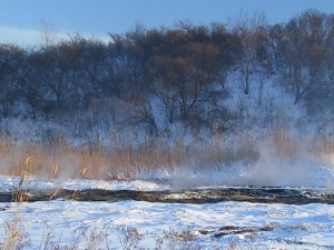 Земля уходит из-под ног на берегу озера Курочкино