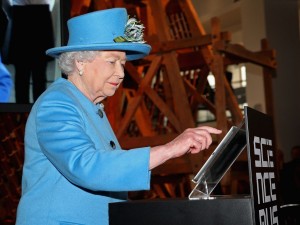 Королева Великобритании сделала свой первый пост в Instagram
