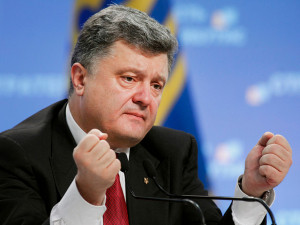 Расследованием преступлений Порошенко на Украине занялось не государство