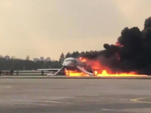 Московская трагедия. 13 человек погибли при посадке самолета в Шереметьево