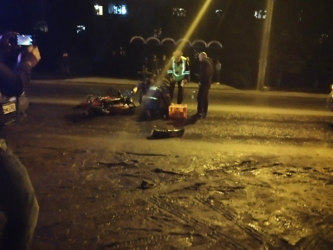 В Брянске на Ново-Советской автомобиль сбил мотоциклиста