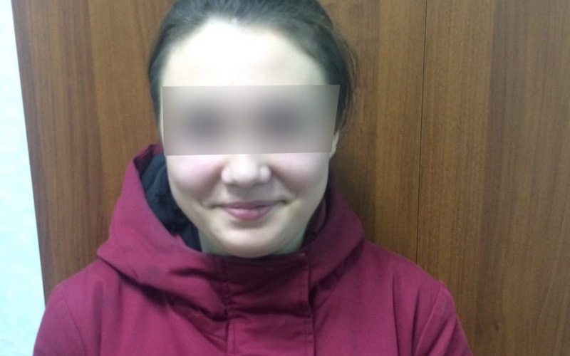 В Брянске не явилась в суд студентка, «заминировавшая» «Макдоналдс»