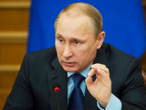Путин поручил отменить штрафы с неправильно установленных камер