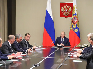 Путин обсуждает с Советом Безопасности выход США из Договора о ракетах средней и меньшей дальности