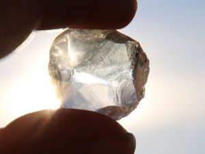 Поразительное открытие сделали ученые внутри алмаза