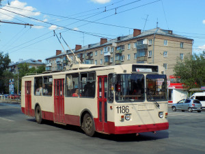 Движение троллейбусов закрыли по улице Свободы