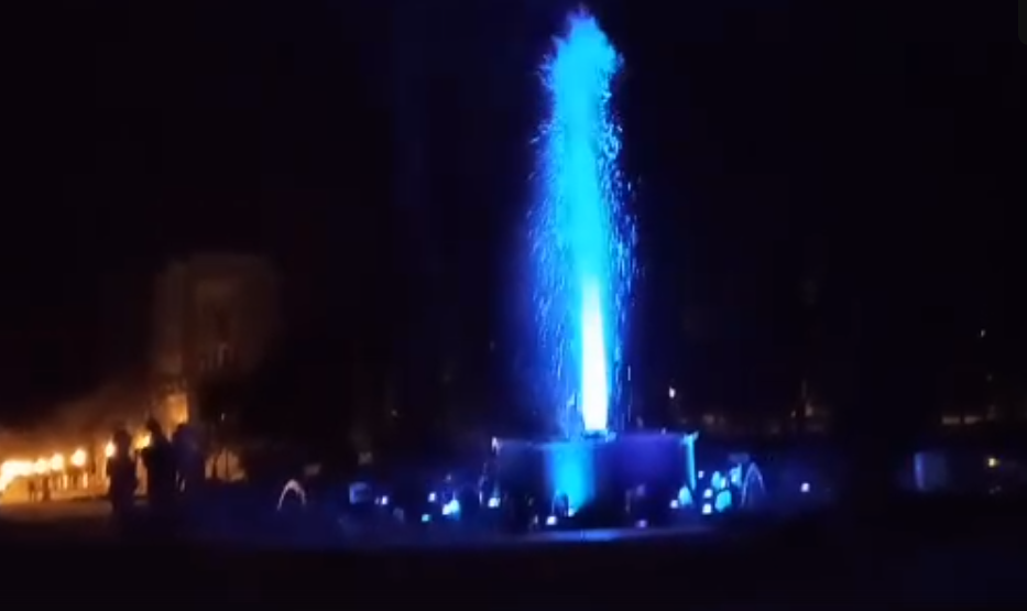 Брянцы сняли на видео пробный пуск фонтана в Круглом сквере