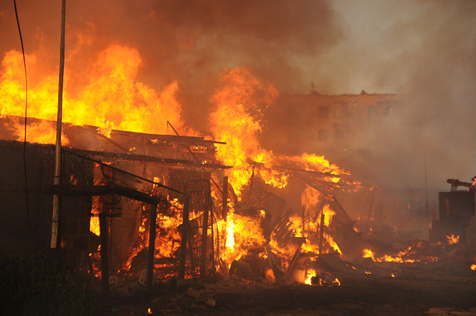 В Стародубском районе сгорели дом и сарай