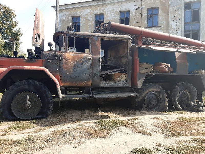 На пожаре под Брянском сгорела пожарная машина