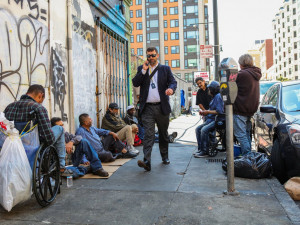 «Тайный экспорт бездомных» в другие штаты обошелся Нью-Йорку в 89 млн долларов