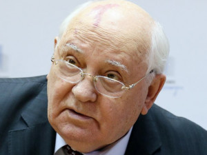 При Горбачеве такого не было! Бывший президент СССР призвал отменить длинные выходные